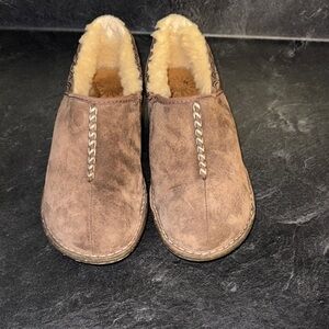 UGG Brown Shearling Lined Loafers (Bella)